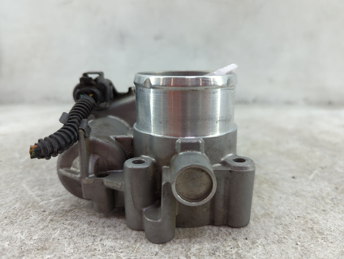 2013-2016 Ford Escape Throttle Body P/N:7S7G-9F991-CA 0280750535 Fits Fits 2013 2014 2015 2016 2017 2018 2019 OEM Used Auto 