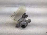 2013-2019 Ford Escape Brake Master Cylinder 1512640 - Oemusedautoparts1.com