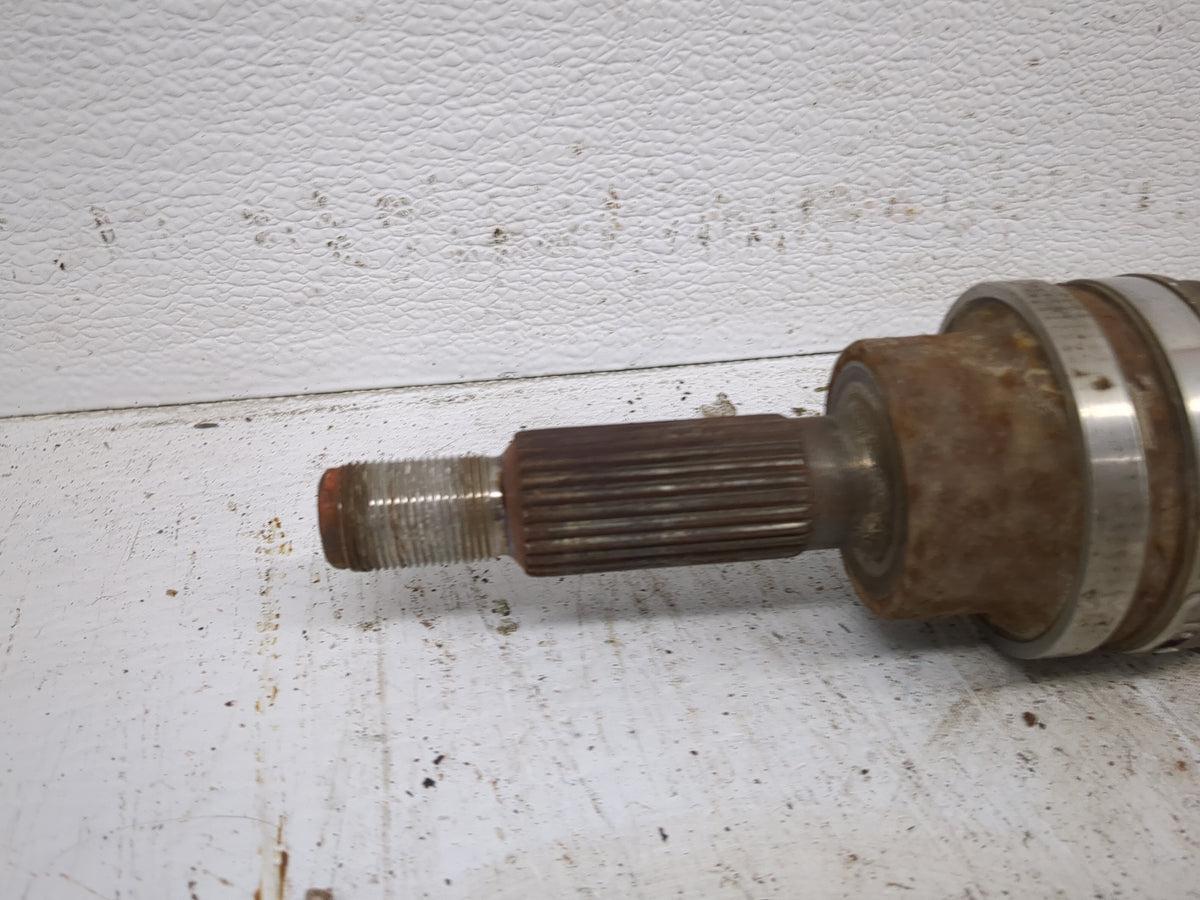 2013-2016 Ford Escape Axle Shaft Rear Passenger Cv C/v 1520996 - Oemusedautoparts1.com
