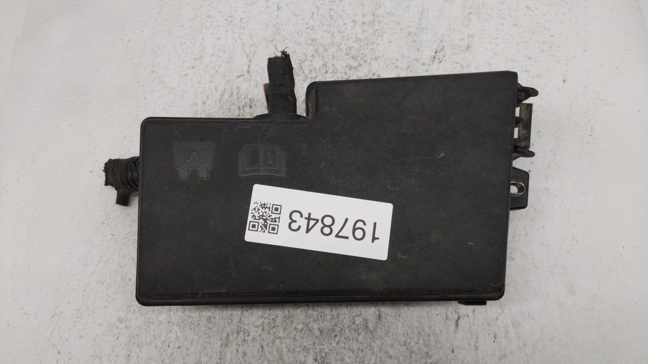 2013-2016 Ford Escape Fusebox Fuse Box Panel Relay Module P/N:AV6T-14A142-AB AV6T-14A067-AD Fits Fits 2013 2014 2015 2016 OE