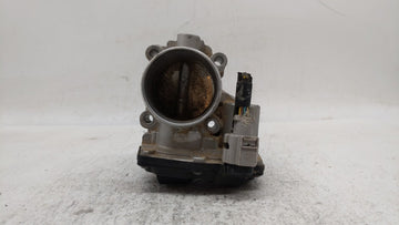 2017-2019 Ford Escape Throttle Body P/N:DS7G-9E991-BB DS7G-9F991-CA Fits Fits 2014 2015 2016 2017 2018 2019 OEM Used Auto Pa