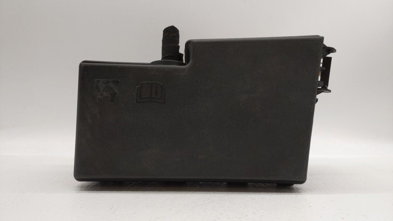 2013-2016 Ford Escape Fusebox Fuse Box Panel Relay Module P/N:AV6T-14A142-AB AV6T-14A067-AD Fits Fits 2013 2014 2015 2016 OE