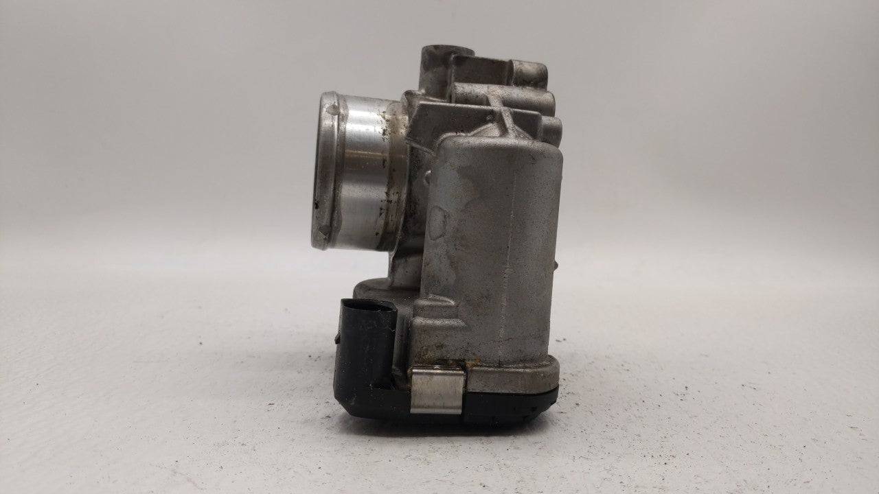 2013-2016 Ford Escape Throttle Body P/N:0 280 750 535 7S7G-9F991-CA Fits Fits 2013 2014 2015 2016 2017 2018 2019 OEM Used Au