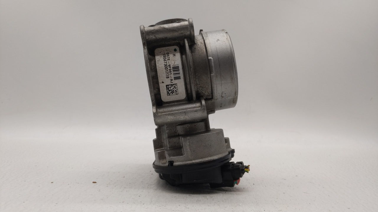 2013-2019 Ford Escape Throttle Body P/N:DS7E-9F991-AK DS7E-9F991-AD Fits Fits 2013 2014 2015 2016 2017 2018 2019 2020 OEM Us
