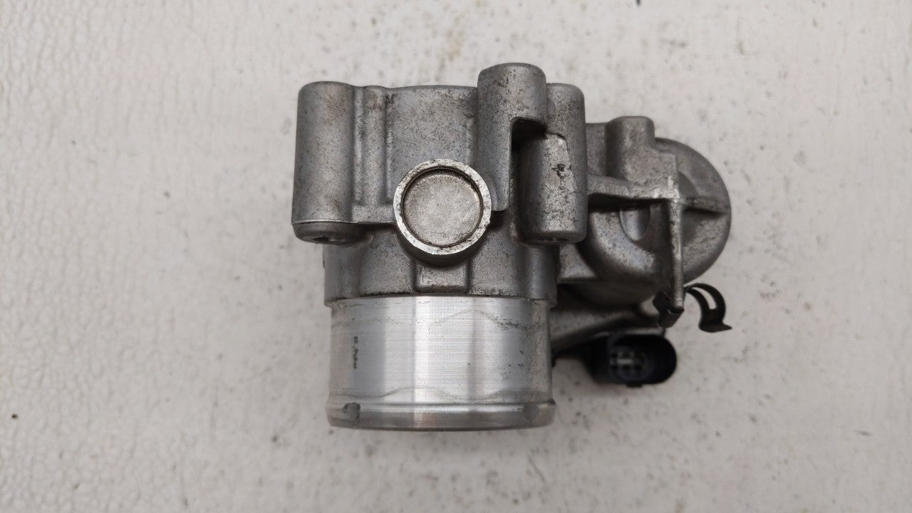 2013-2016 Ford Escape Throttle Body P/N:0 280 750 535 7S7G-9F991-CA Fits Fits 2013 2014 2015 2016 2017 2018 2019 OEM Used Au