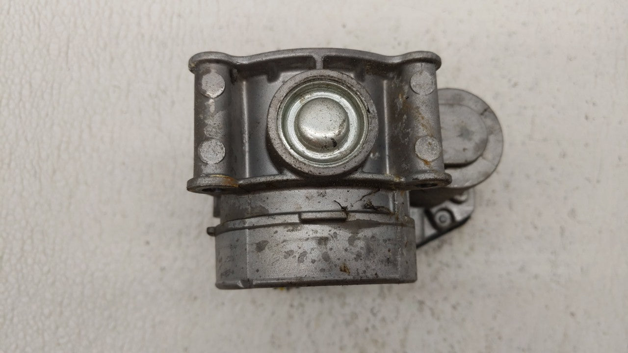2013-2019 Ford Escape Throttle Body P/N:DS7E-9F991-AK DS7E-9F991-AD Fits Fits 2013 2014 2015 2016 2017 2018 2019 2020 OEM Us