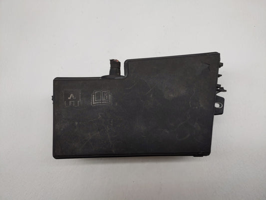 2013-2016 Ford Escape Fusebox Fuse Box Panel Relay Module P/N:AV6T-14A142-AB AV6T-14A067-AD Fits Fits 2013 2014 2015 2016 OE