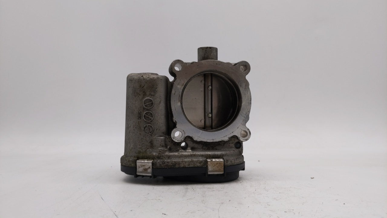 2013-2016 Ford Escape Throttle Body P/N:CM5E-9F991-AD CM5E-9F991-AC Fits Fits 2012 2013 2014 2015 2016 2017 OEM Used Auto Pa