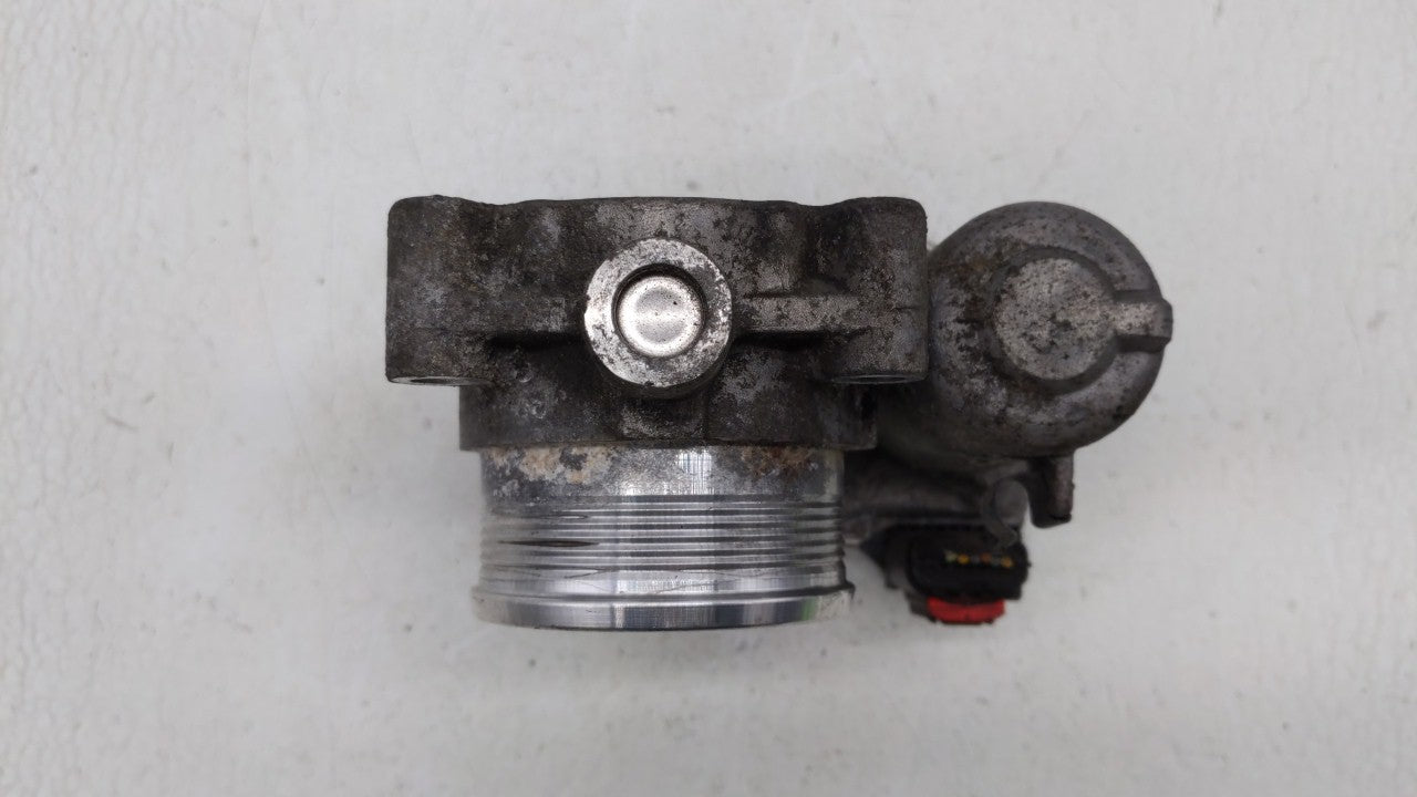 2013-2016 Ford Escape Throttle Body P/N:CM5E-9F991-AD CM5E-9F991-AC Fits Fits 2012 2013 2014 2015 2016 2017 OEM Used Auto Pa