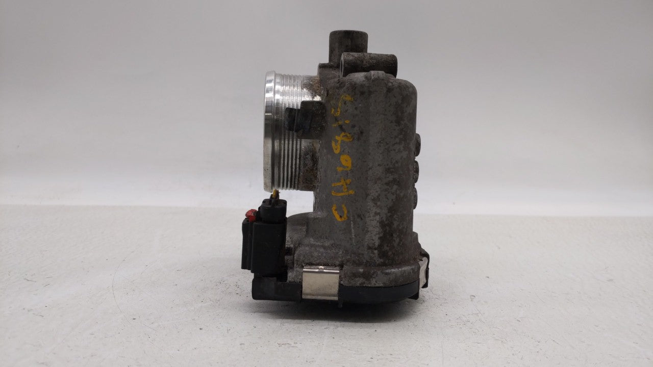 2013-2016 Ford Escape Throttle Body P/N:CM5E-9F991-AD CM5E-9F991-AC Fits Fits 2012 2013 2014 2015 2016 2017 OEM Used Auto Pa