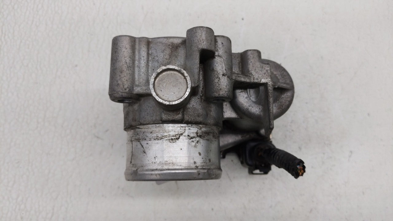 2013-2016 Ford Escape Throttle Body P/N:0 280 750 535 7S7G-9F991-CA Fits Fits 2013 2014 2015 2016 2017 2018 2019 OEM Used Au