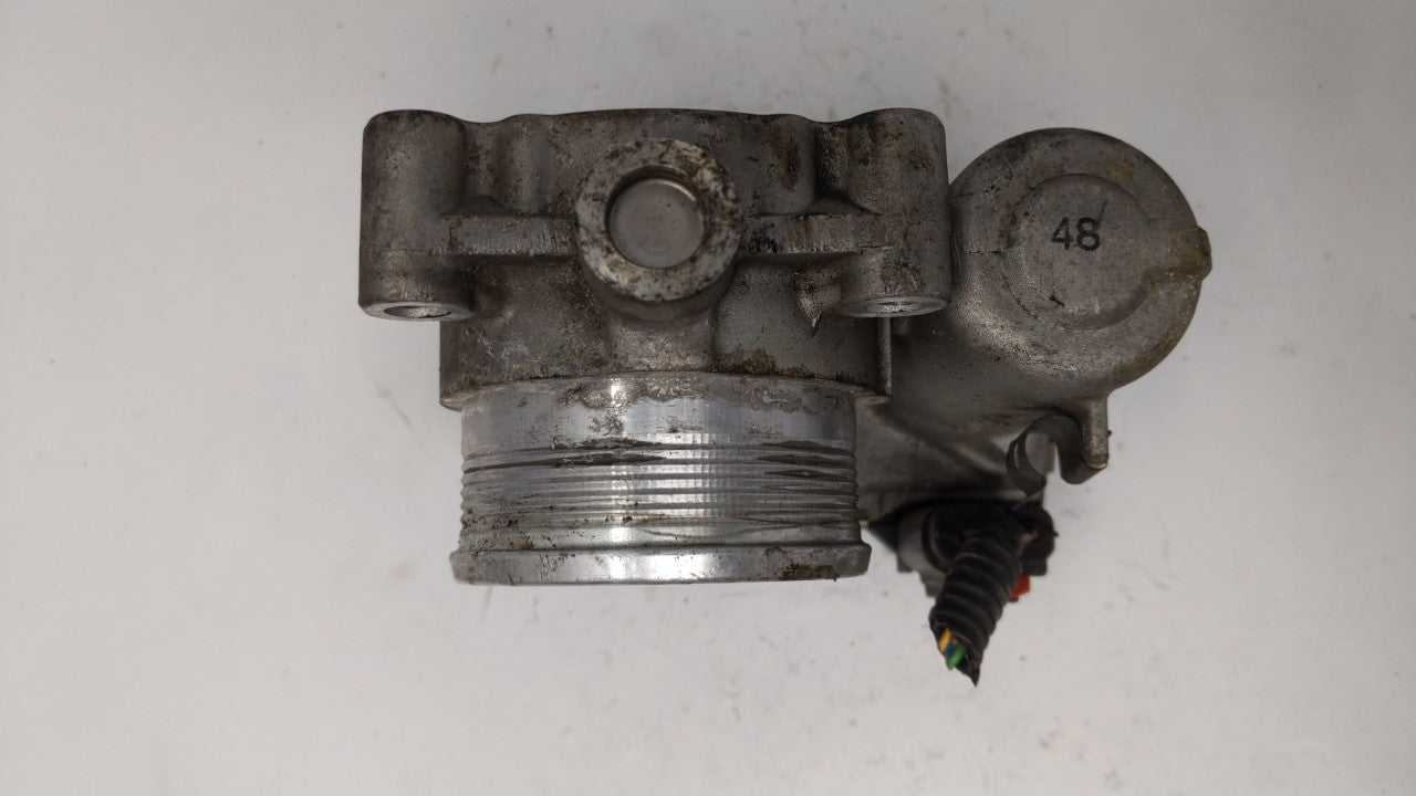 2013-2016 Ford Escape Throttle Body P/N:CM5E-9F991-AD CM5E-9F991-AC Fits Fits 2012 2013 2014 2015 2016 2017 OEM Used Auto Pa