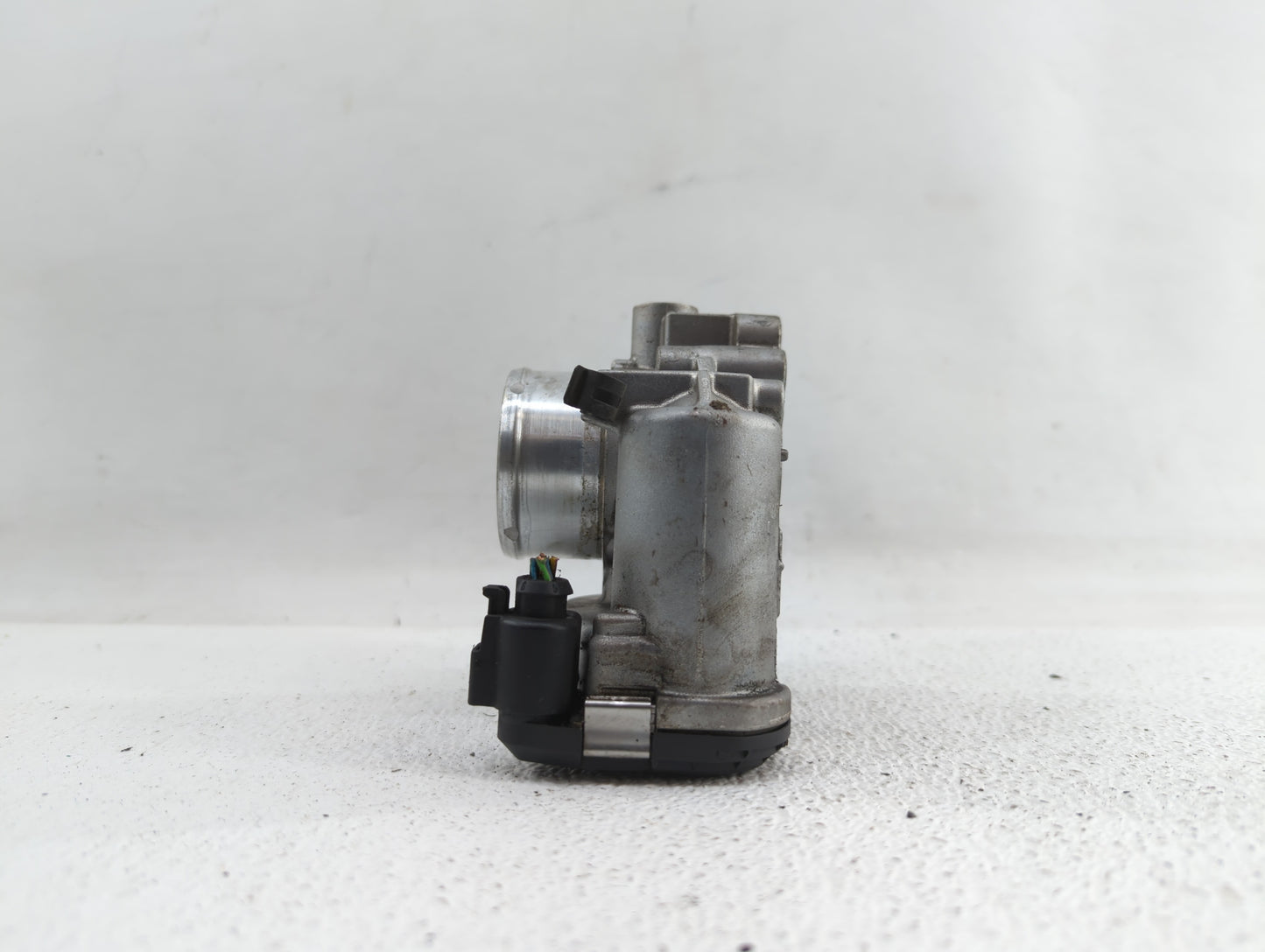 2013-2016 Ford Escape Throttle Body P/N:0 280 750 535 7S7G-9F991-CA Fits Fits 2013 2014 2015 2016 2017 2018 2019 OEM Used Au