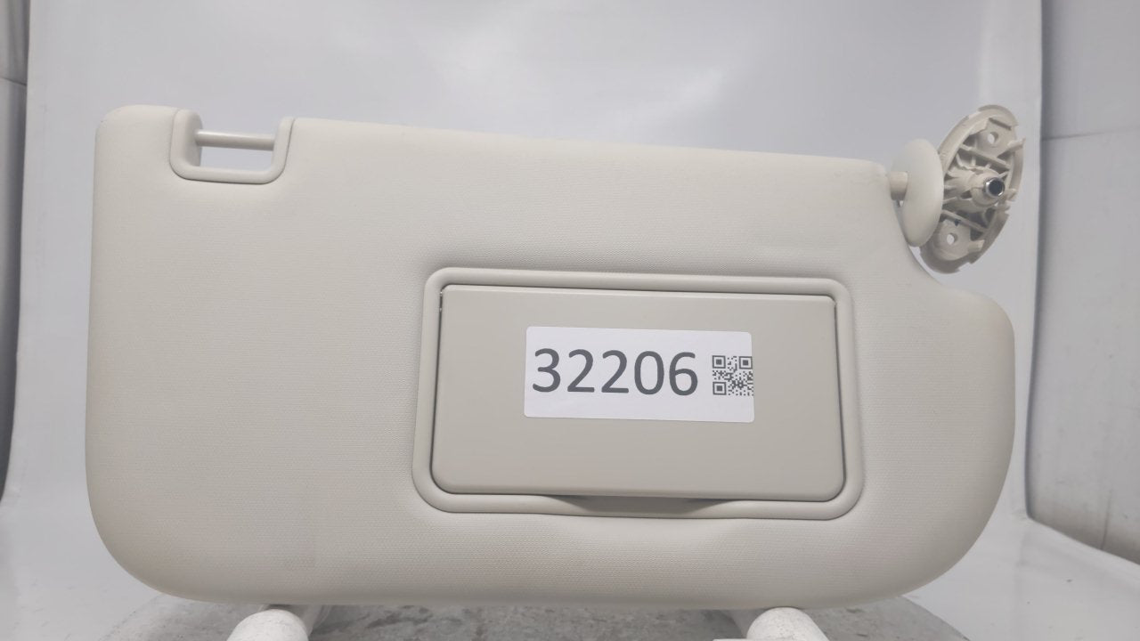2014 Ford Escape Sun Visor Shade Replacement Passenger Right Mirror Fits OEM Used Auto Parts - Oemusedautoparts1.com