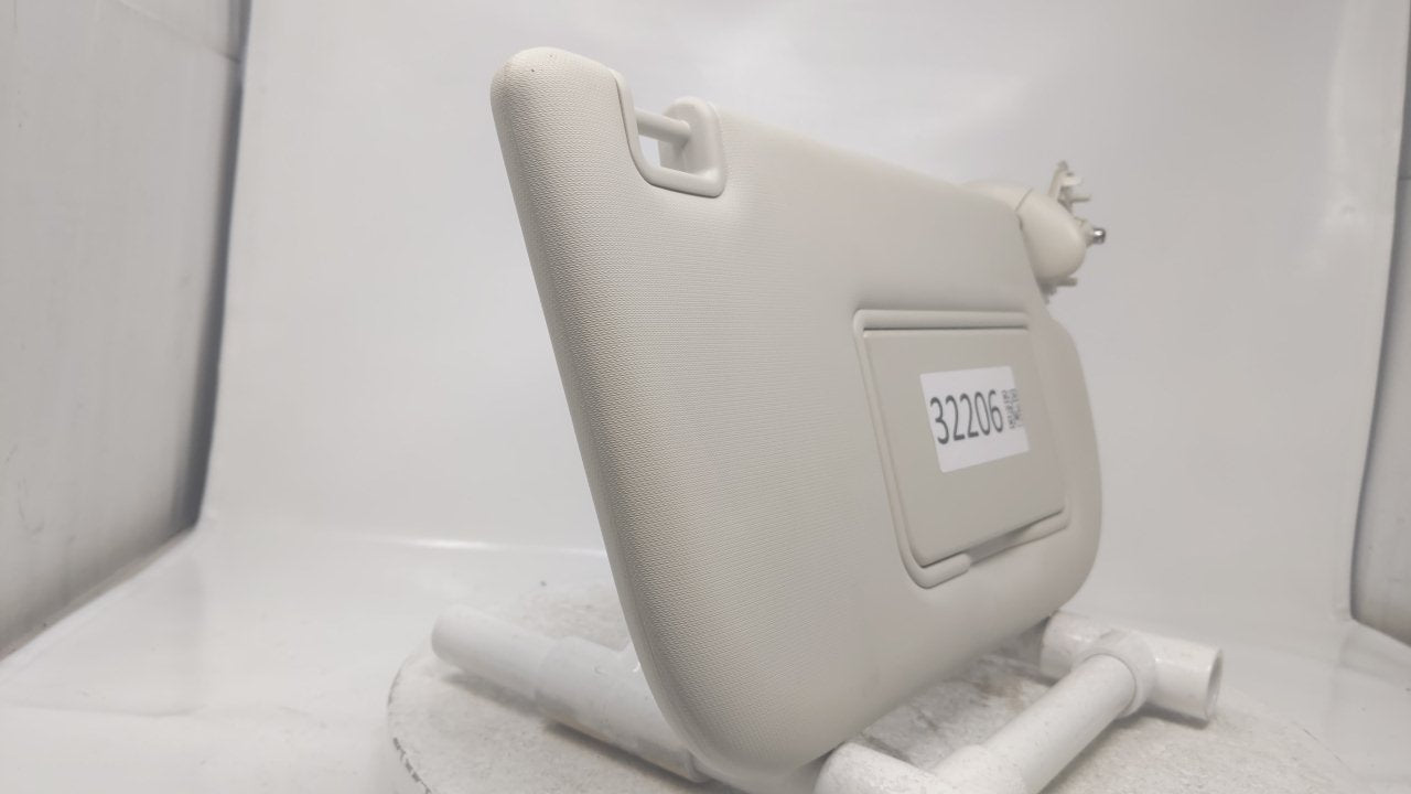 2014 Ford Escape Sun Visor Shade Replacement Passenger Right Mirror Fits OEM Used Auto Parts - Oemusedautoparts1.com