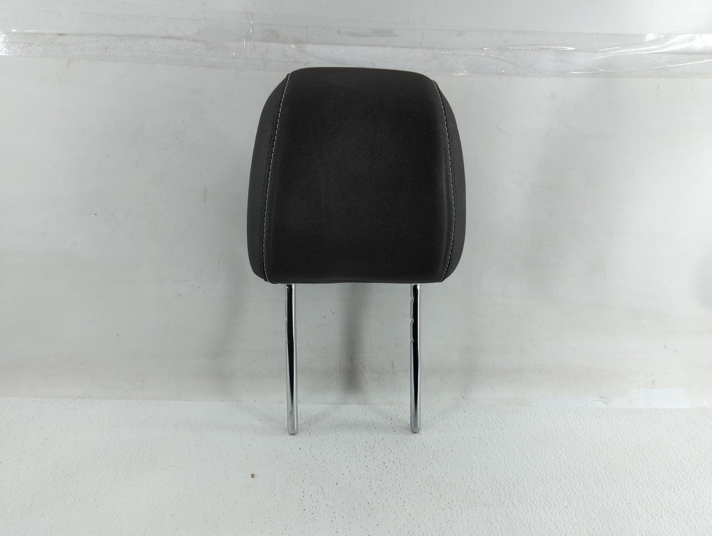 2013-2015 Ford Escape Headrest Head Rest Front Driver Passenger Seat Fits Fits 2013 2014 2015 OEM Used Auto Parts - Oemuseda