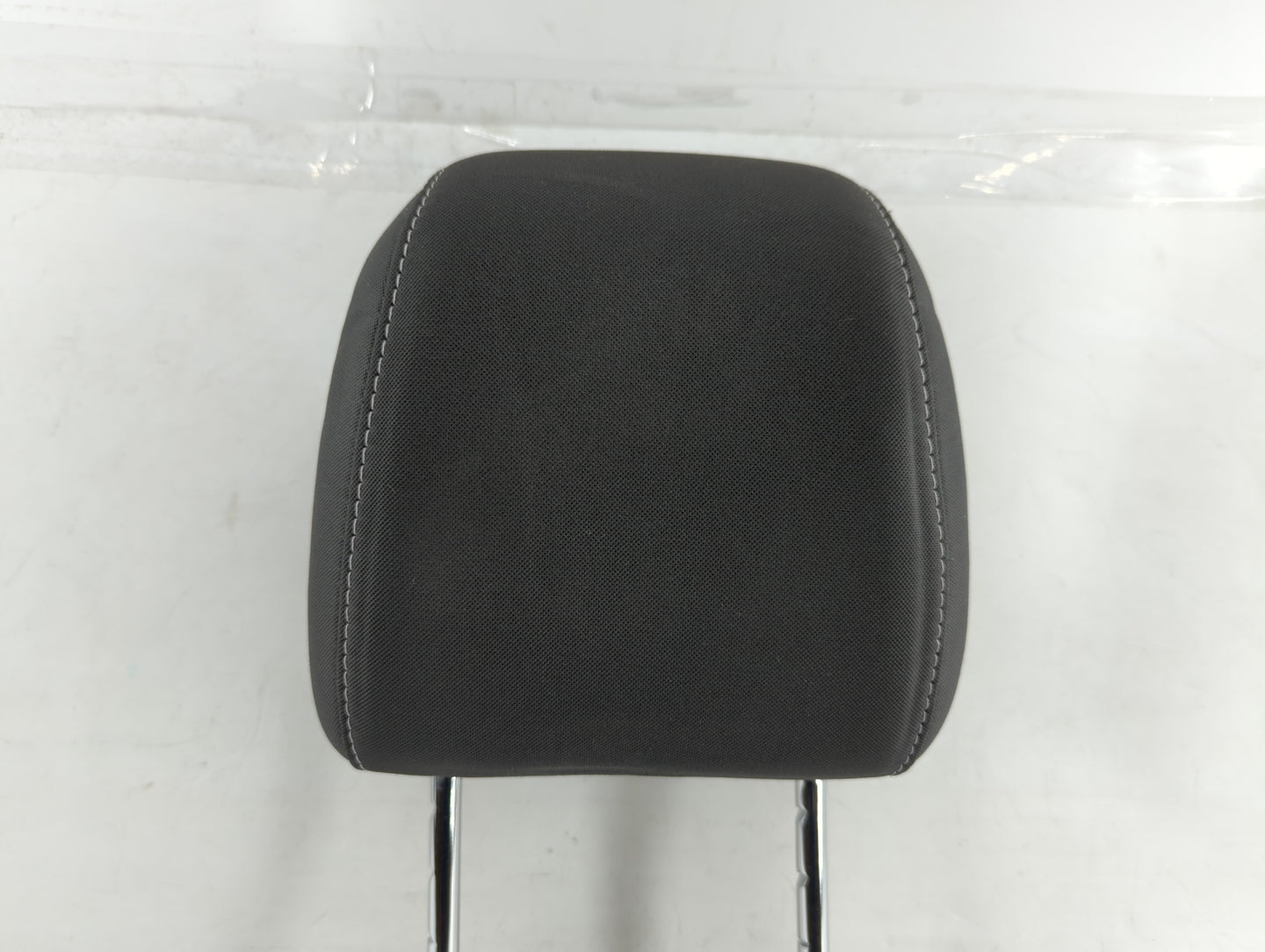 2013-2015 Ford Escape Headrest Head Rest Front Driver Passenger Seat Fits Fits 2013 2014 2015 OEM Used Auto Parts - Oemuseda
