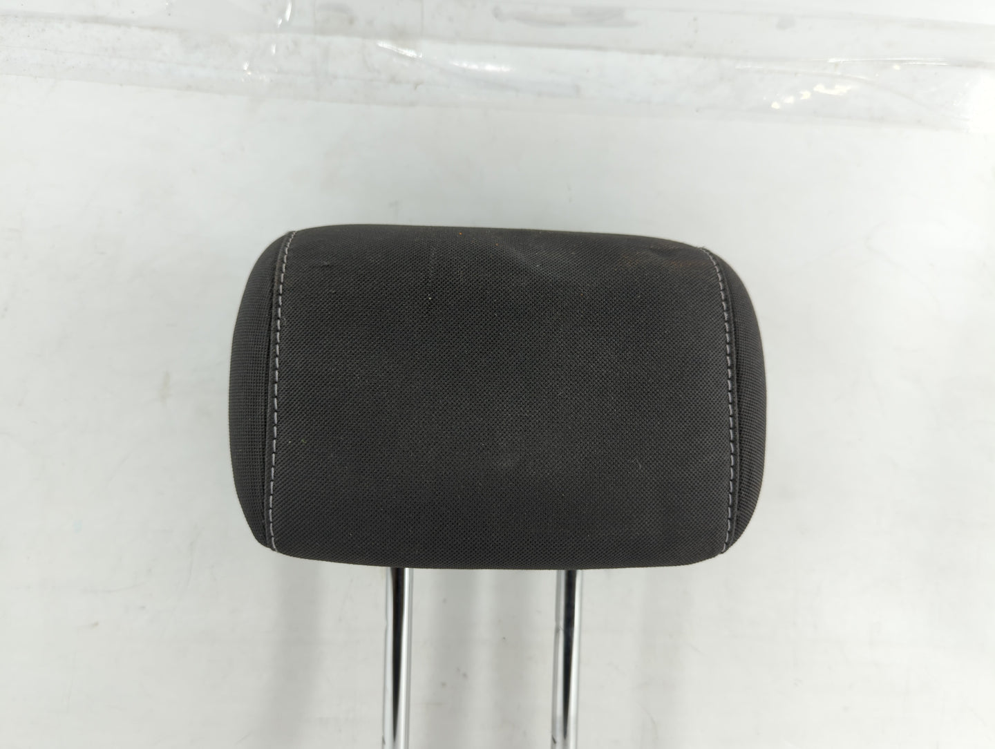 2013-2015 Ford Escape Headrest Head Rest Rear Center Seat Fits Fits 2013 2014 2015 OEM Used Auto Parts - Oemusedautoparts1.c