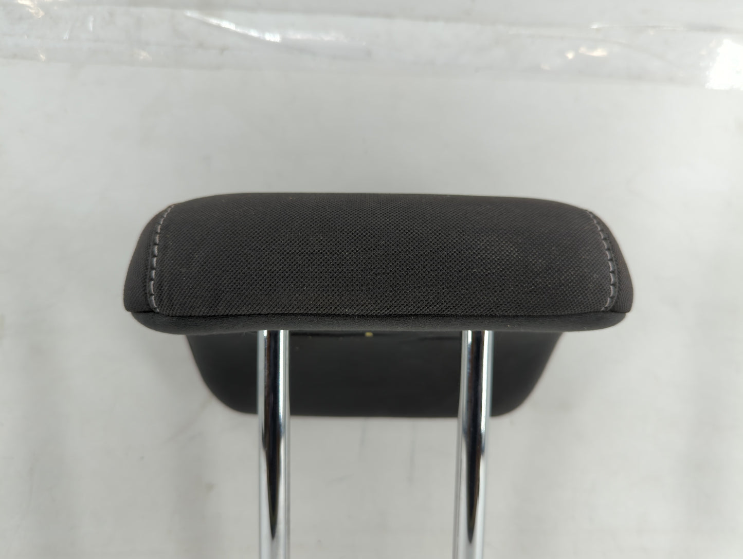 2013-2015 Ford Escape Headrest Head Rest Rear Center Seat Fits Fits 2013 2014 2015 OEM Used Auto Parts - Oemusedautoparts1.c