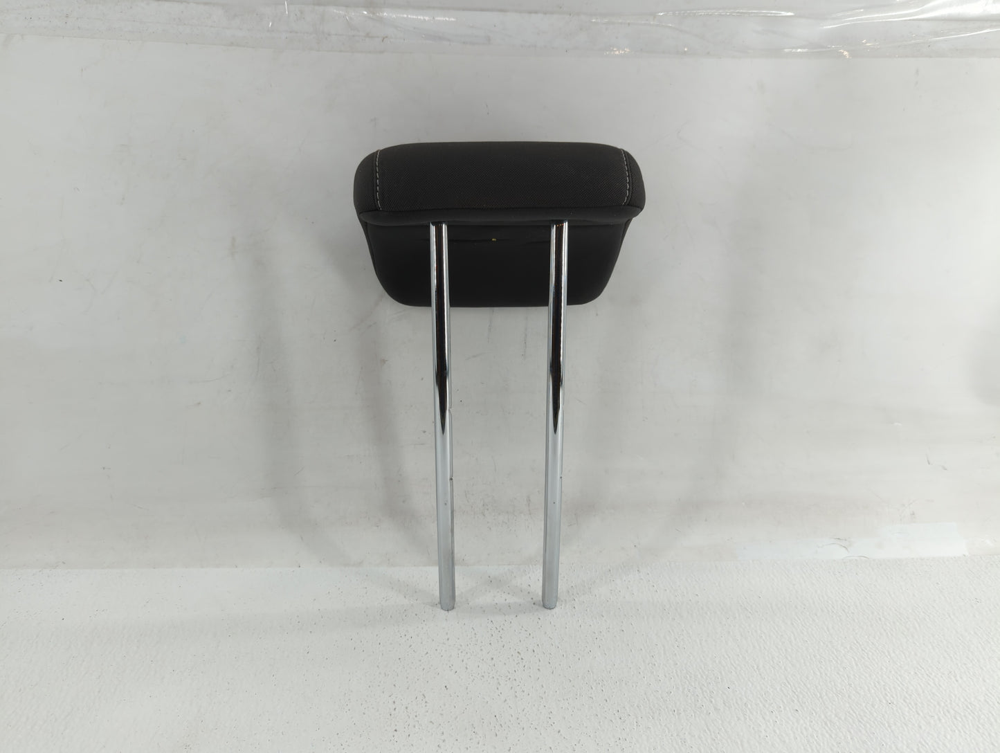 2013-2015 Ford Escape Headrest Head Rest Rear Center Seat Fits Fits 2013 2014 2015 OEM Used Auto Parts - Oemusedautoparts1.c