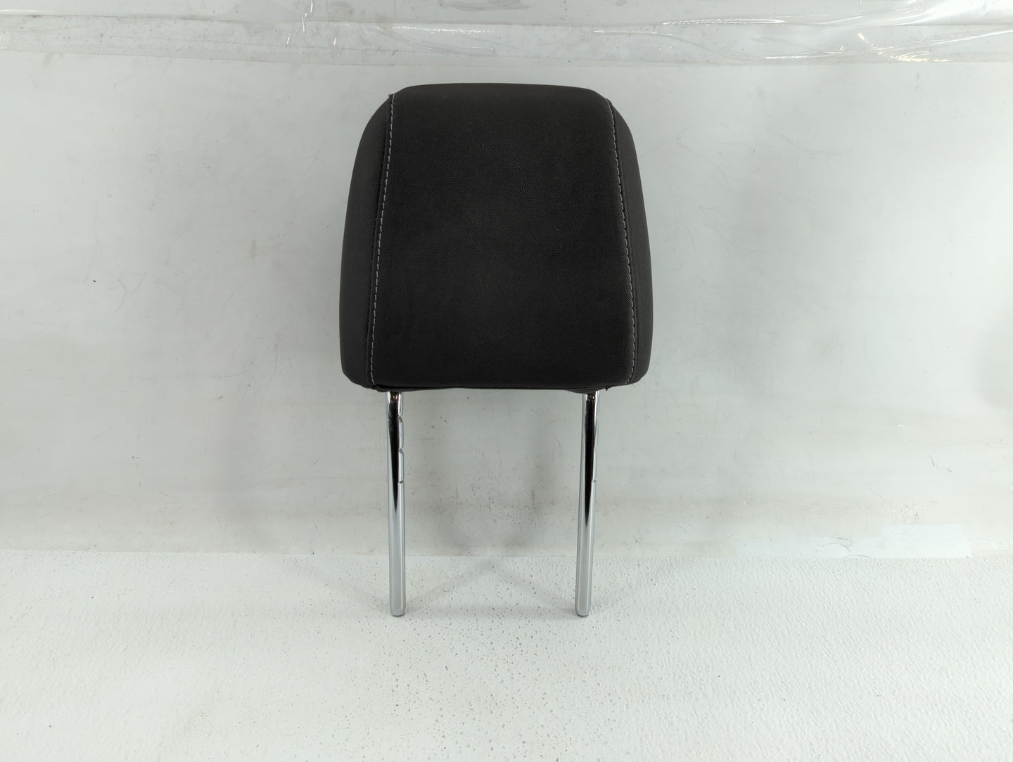 2013-2015 Ford Escape Headrest Head Rest Front Driver Passenger Seat Fits Fits 2013 2014 2015 OEM Used Auto Parts - Oemuseda