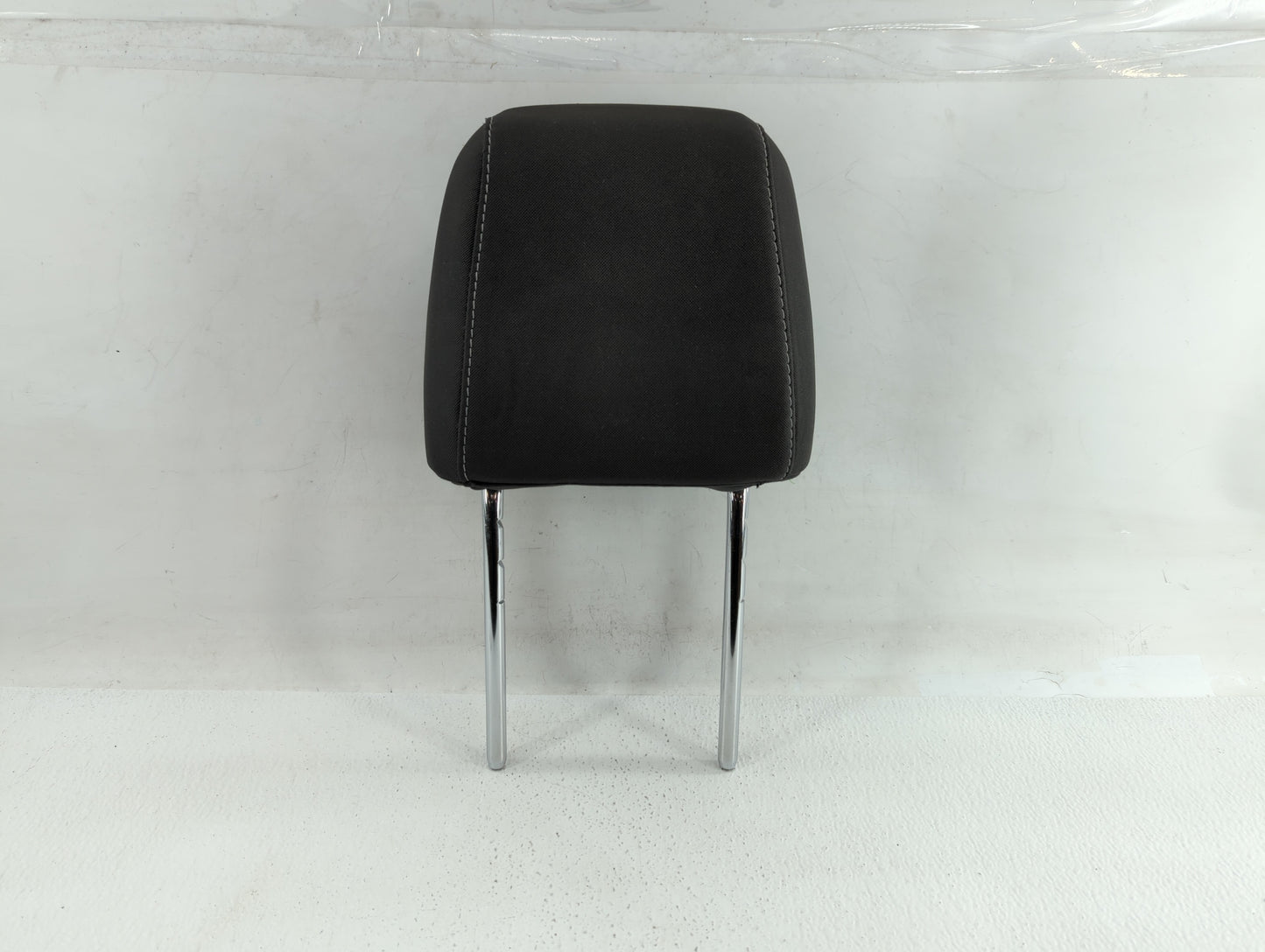 2013-2015 Ford Escape Headrest Head Rest Front Driver Passenger Seat Fits Fits 2013 2014 2015 OEM Used Auto Parts - Oemuseda