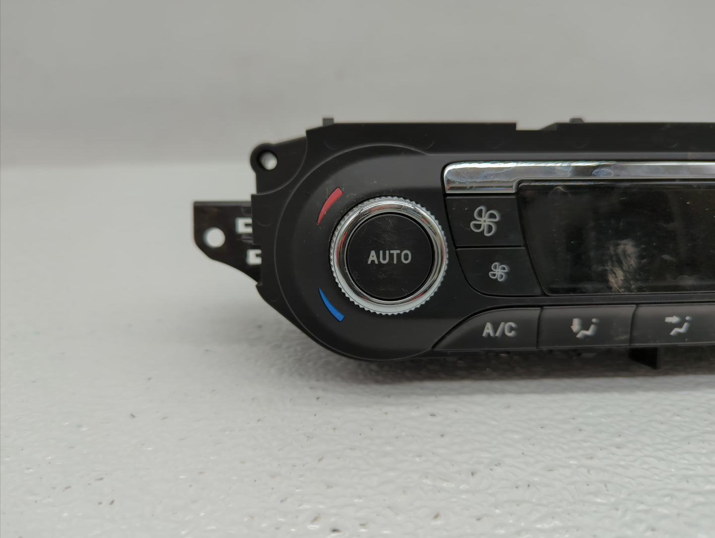 2013-2015 Ford Escape Climate Control Module Temperature AC/Heater Replacement P/N:CJ5T-18C612-BA CJ5T-18C612-BC Fits OEM Us