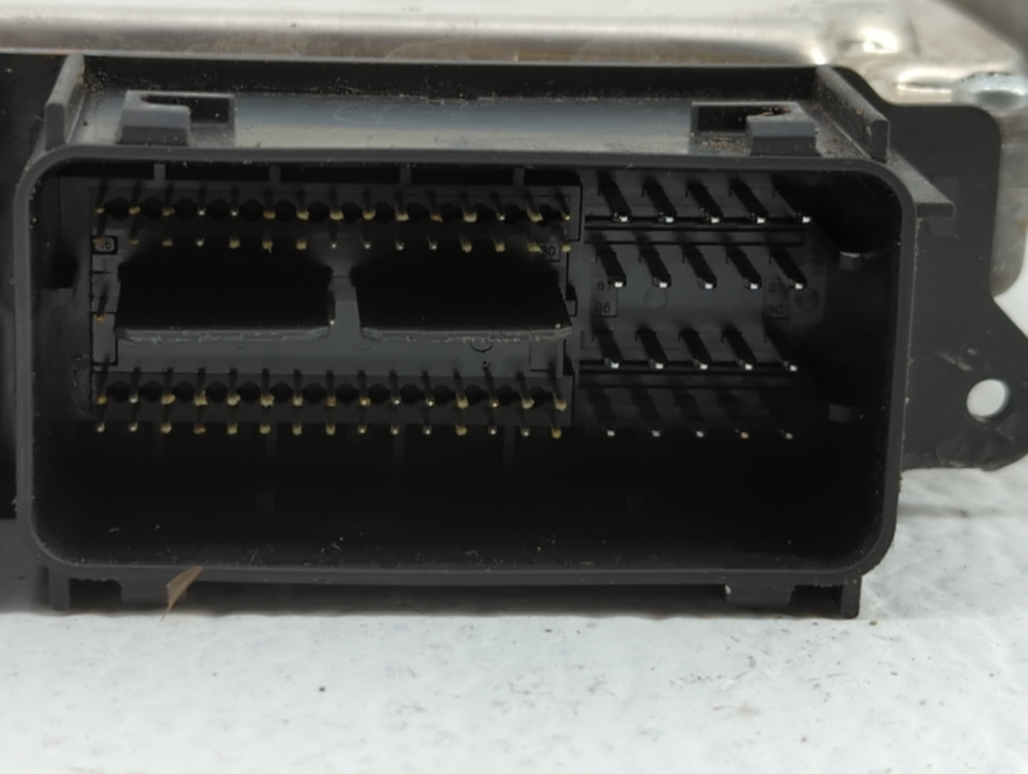2013-2015 Ford Escape PCM Engine Control Computer ECU ECM PCU OEM P/N:DJ5A-12A650-ABB FJ5A-12A650-DC Fits Fits 2013 2014 201