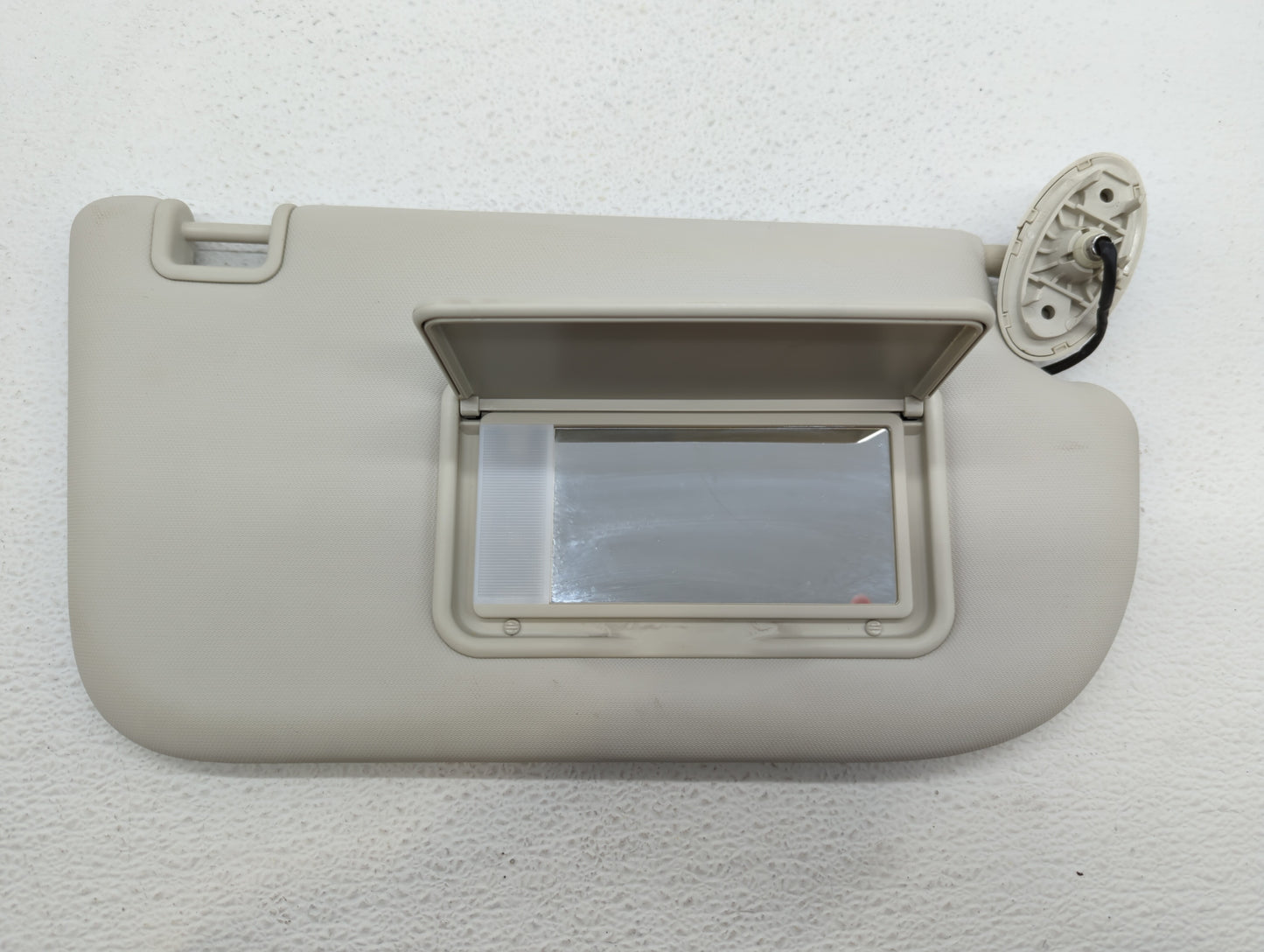2013-2019 Ford Escape Sun Visor Shade Replacement Passenger Right Mirror Fits Fits 2013 2014 2015 2016 2017 2018 2019 OEM Us