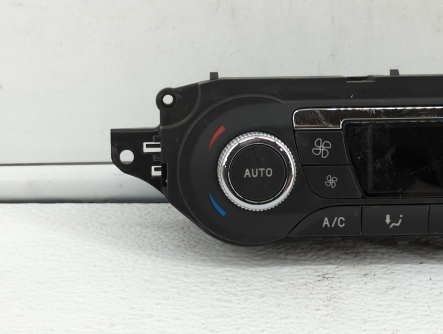 2013-2015 Ford Escape Climate Control Module Temperature AC/Heater Replacement P/N:CJ5T-18C612-AE CJ5T-18C612-BC Fits OEM Us