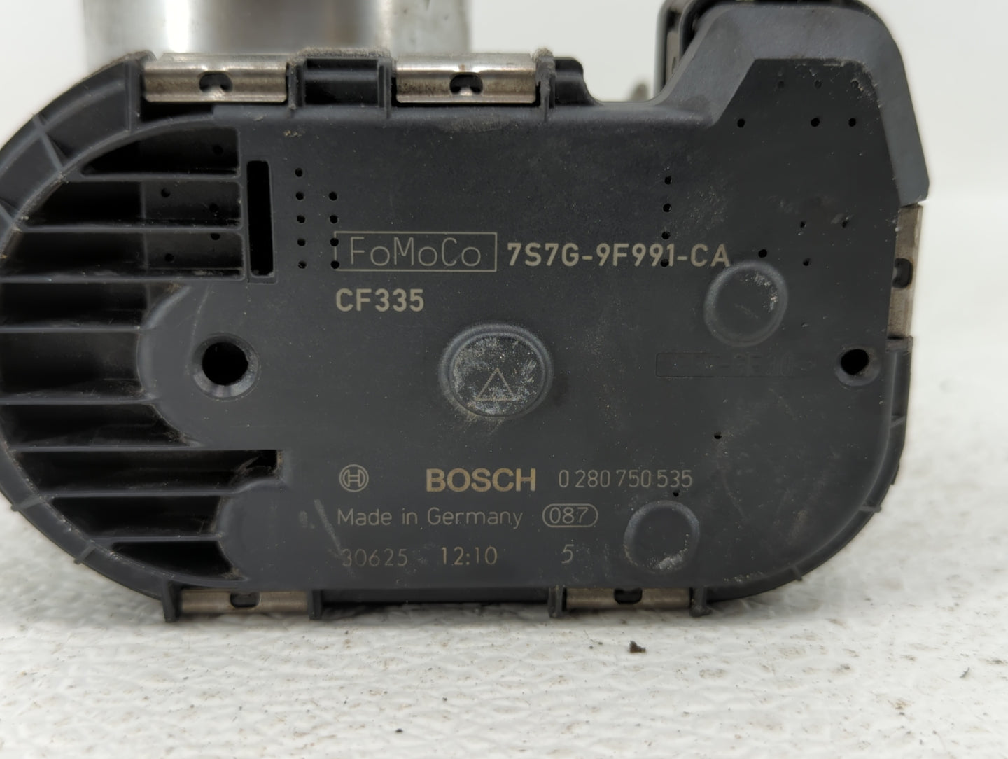 2013-2016 Ford Escape Throttle Body P/N:0 280 750 535 7S7G-9F991-CA Fits Fits 2013 2014 2015 2016 2017 2018 2019 OEM Used Au