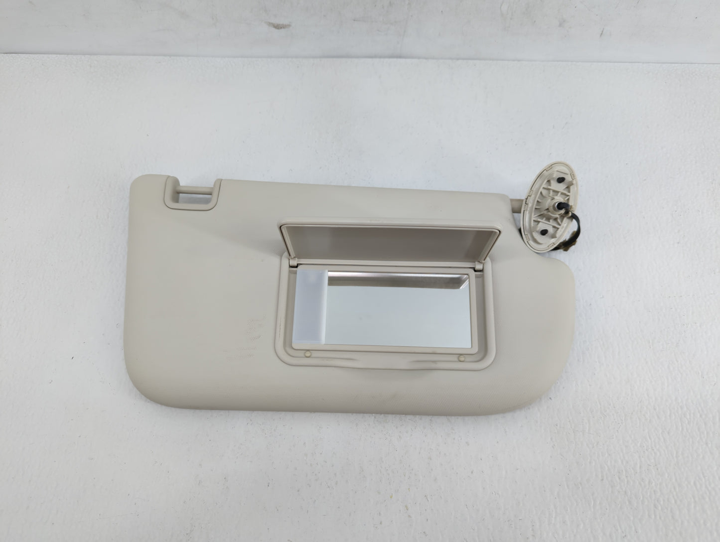 2013-2019 Ford Escape Sun Visor Shade Replacement Passenger Right Mirror Fits Fits 2013 2014 2015 2016 2017 2018 2019 OEM Us