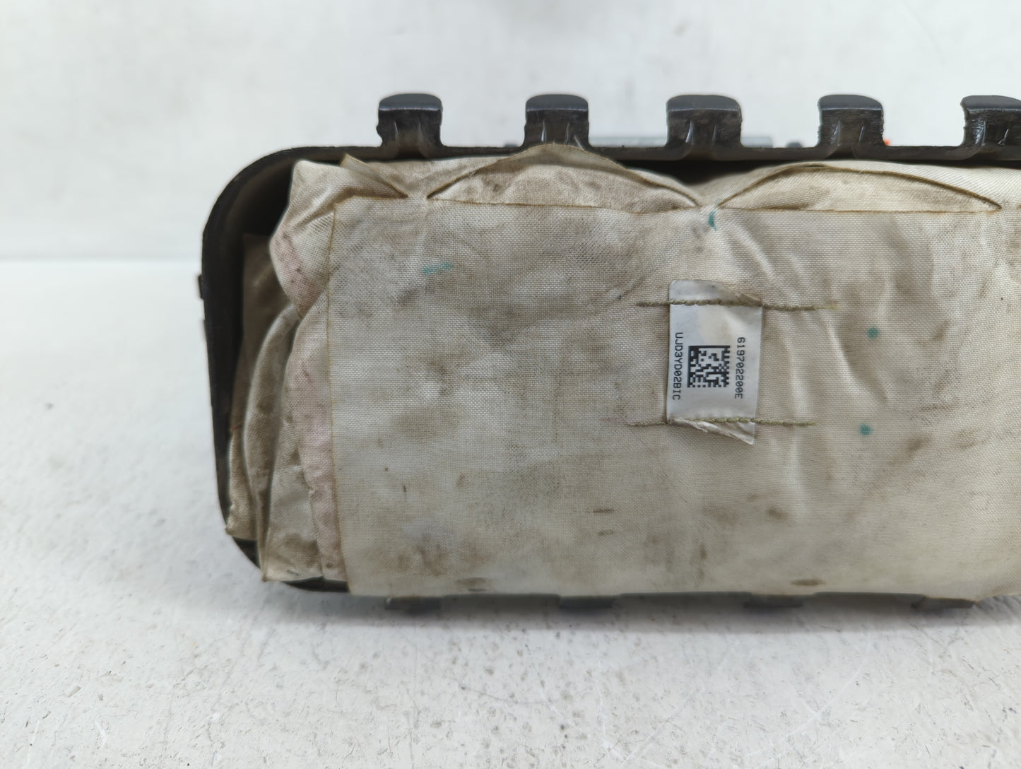 2014-2014 Ford Escape Air Bag Passenger Right Dashboard Oem - Oemusedautoparts1.com