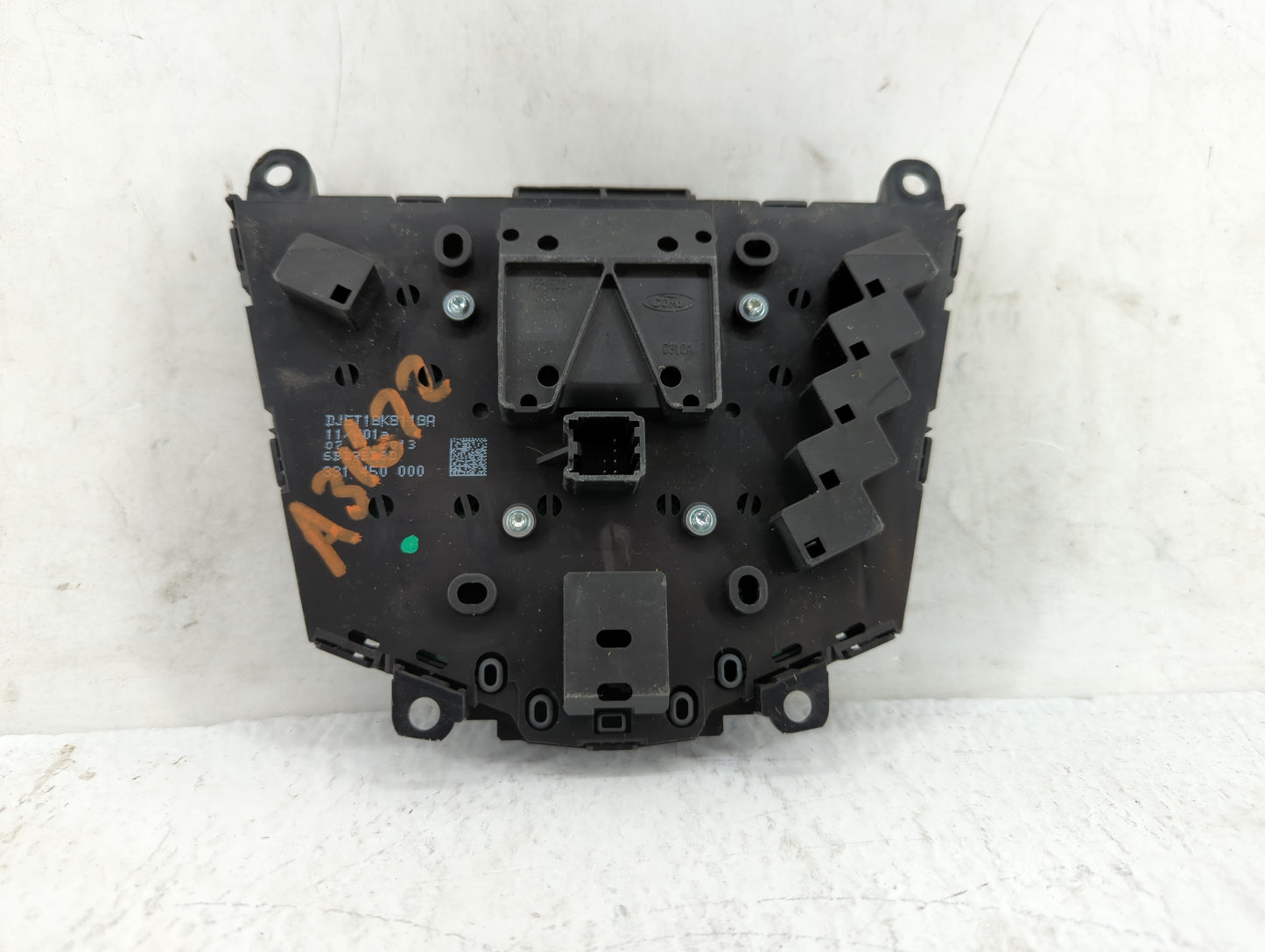 2013-2016 Ford Escape Radio Control Panel - Oemusedautoparts1.com