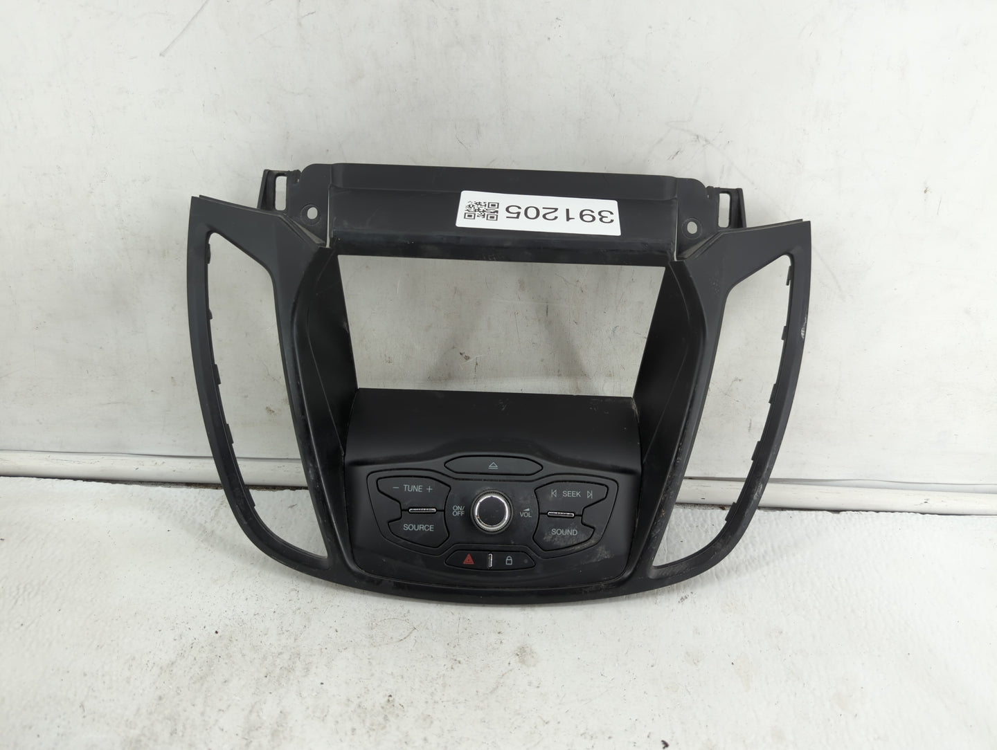 2014 Ford Escape Climate Control Module Temperature AC/Heater Replacement Fits OEM Used Auto Parts - Oemusedautoparts1.com