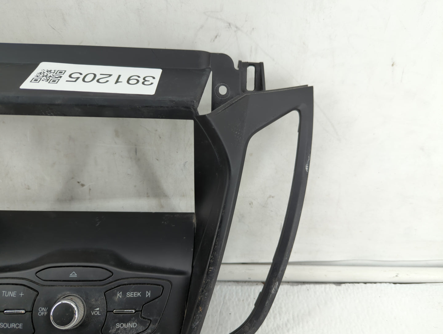 2014 Ford Escape Climate Control Module Temperature AC/Heater Replacement Fits OEM Used Auto Parts - Oemusedautoparts1.com