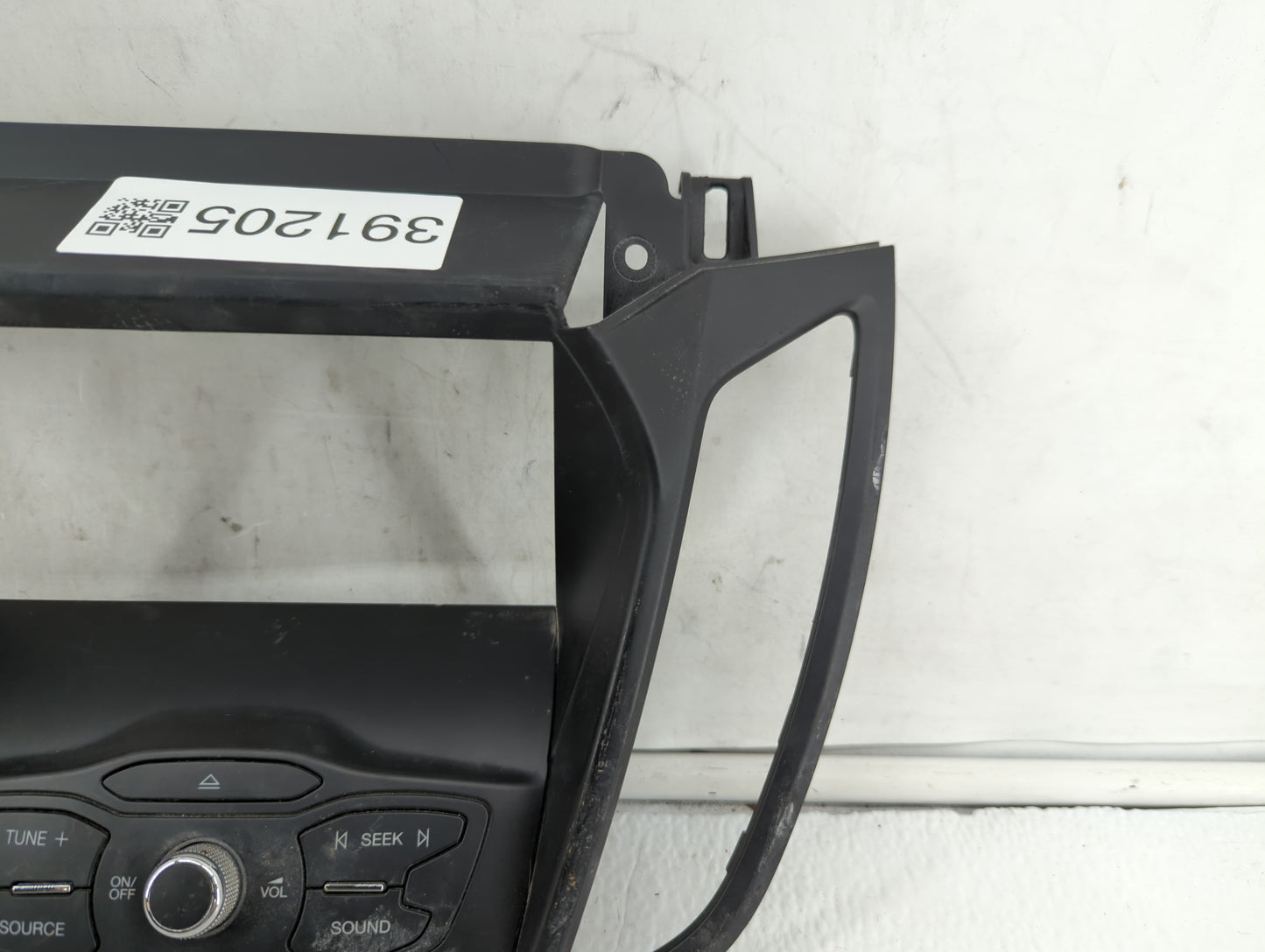 2014 Ford Escape Climate Control Module Temperature AC/Heater Replacement Fits OEM Used Auto Parts - Oemusedautoparts1.com