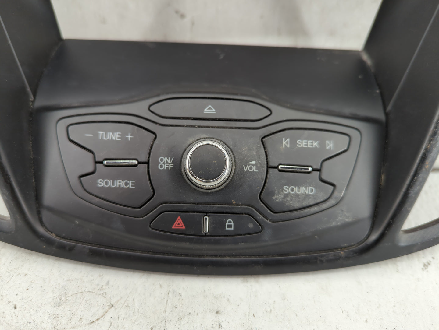 2014 Ford Escape Climate Control Module Temperature AC/Heater Replacement Fits OEM Used Auto Parts - Oemusedautoparts1.com