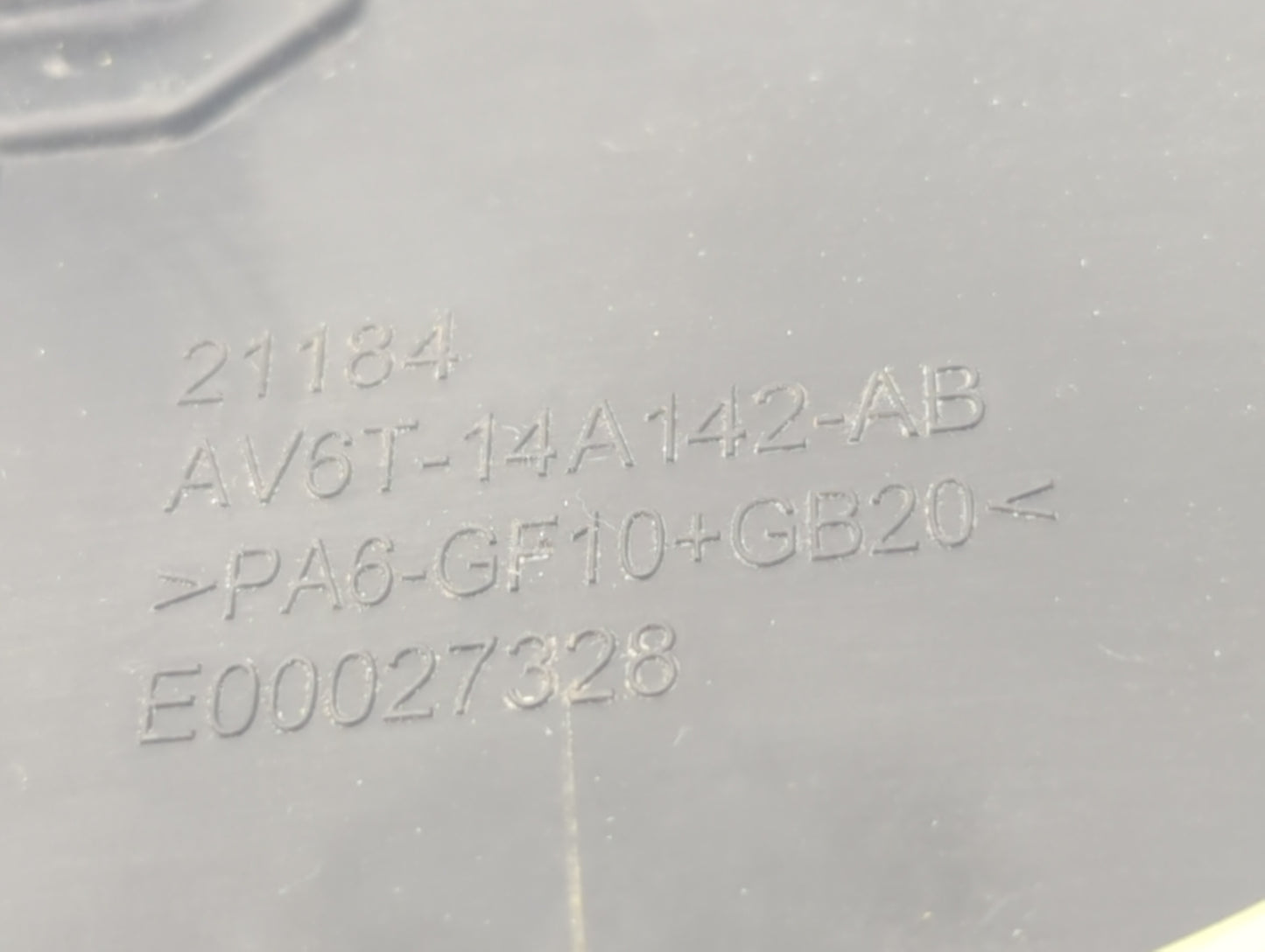 2013-2016 Ford Escape Fusebox Fuse Box Panel Relay Module P/N:AV6T-14A142-AB AV6T-14A067-AD Fits Fits 2013 2014 2015 2016 OE