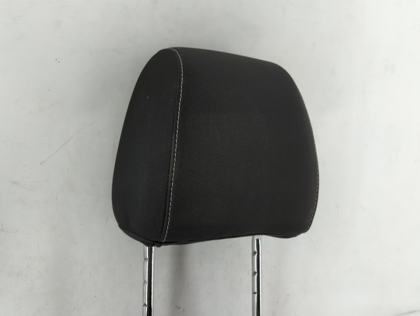 2013-2015 Ford Escape Headrest Head Rest Front Driver Passenger Seat Fits Fits 2013 2014 2015 OEM Used Auto Parts - Oemuseda