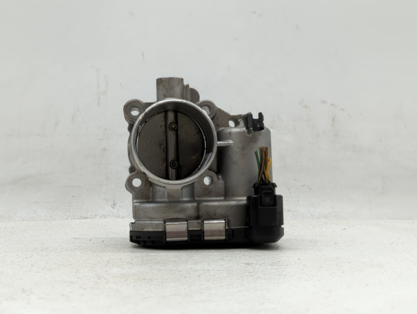 2013-2016 Ford Escape Throttle Body P/N:7S7G-9F991-CA Fits Fits 2013 2014 2015 2016 2017 2018 2019 OEM Used Auto Parts - Oem