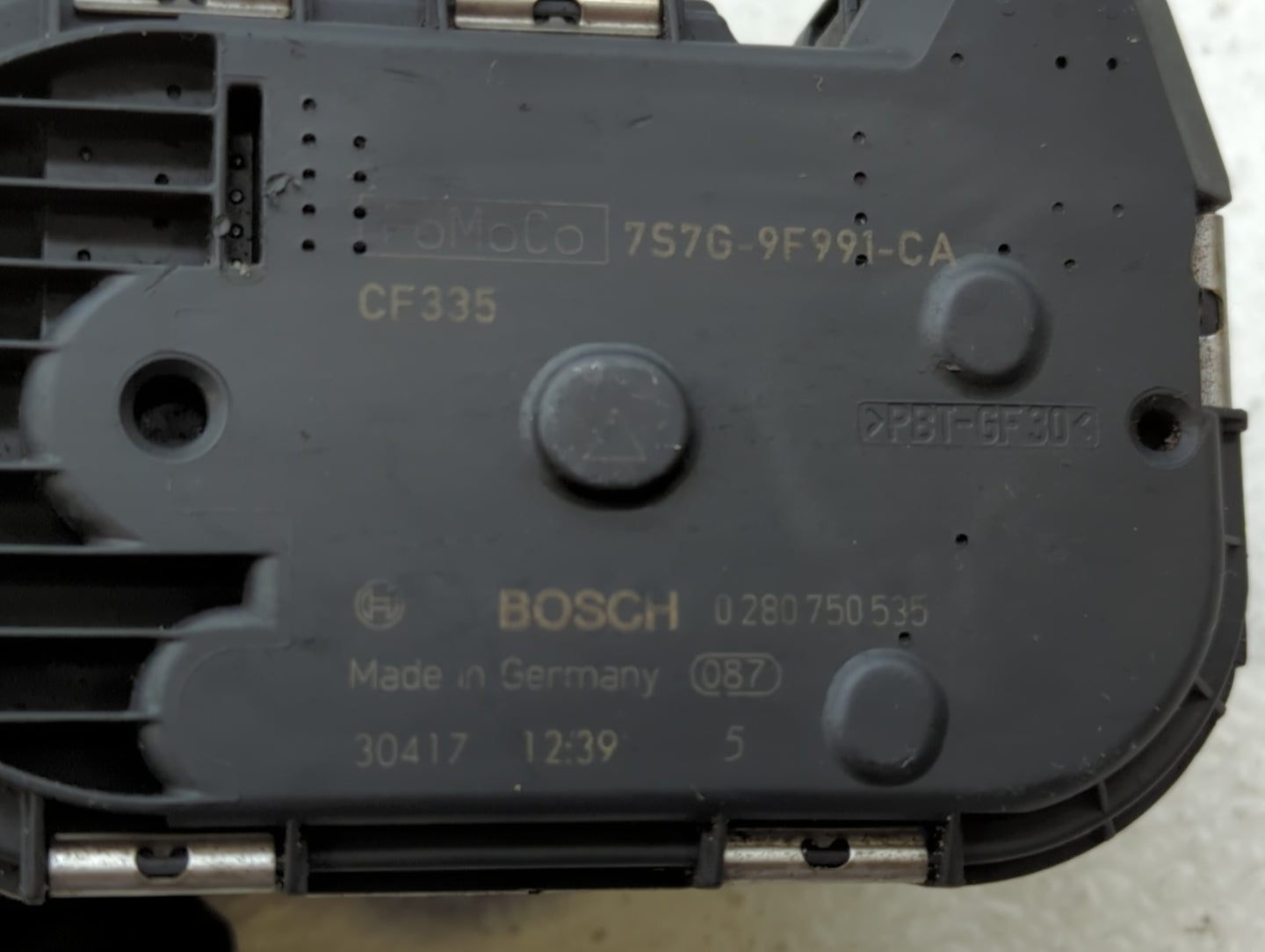 2013-2016 Ford Escape Throttle Body P/N:7S7G-9F991-CA Fits Fits 2013 2014 2015 2016 2017 2018 2019 OEM Used Auto Parts - Oem