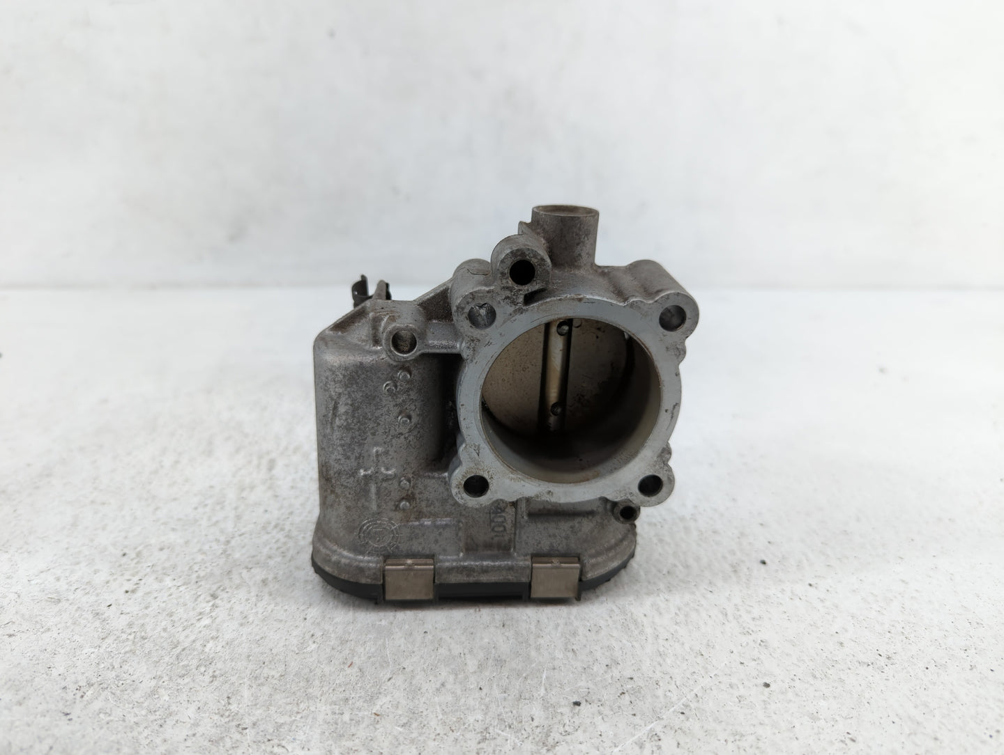 2013-2016 Ford Escape Throttle Body P/N:7S7G-9F991-CA Fits Fits 2013 2014 2015 2016 2017 2018 2019 OEM Used Auto Parts - Oem