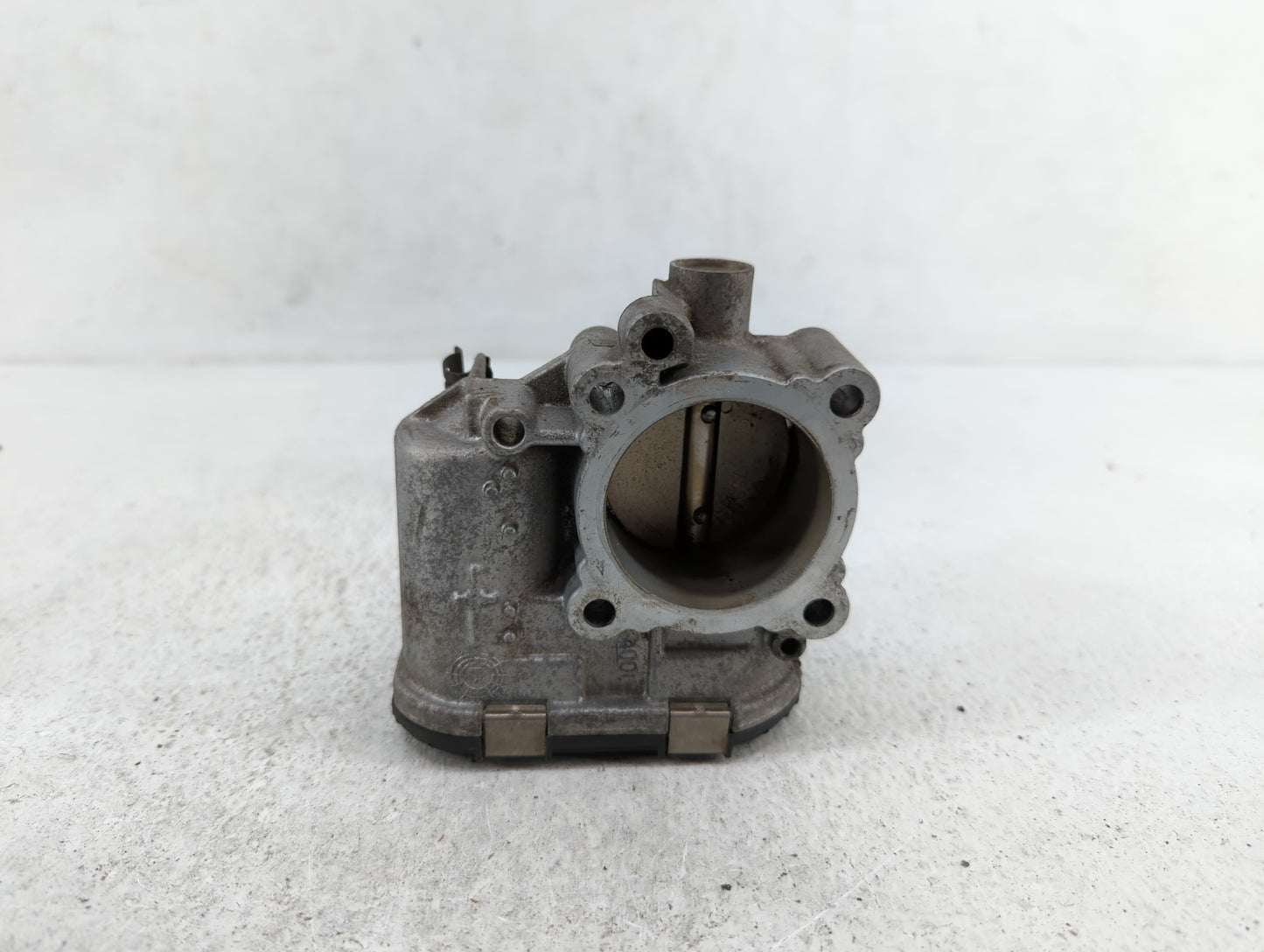 2013-2016 Ford Escape Throttle Body P/N:7S7G-9F991-CA Fits Fits 2013 2014 2015 2016 2017 2018 2019 OEM Used Auto Parts - Oem