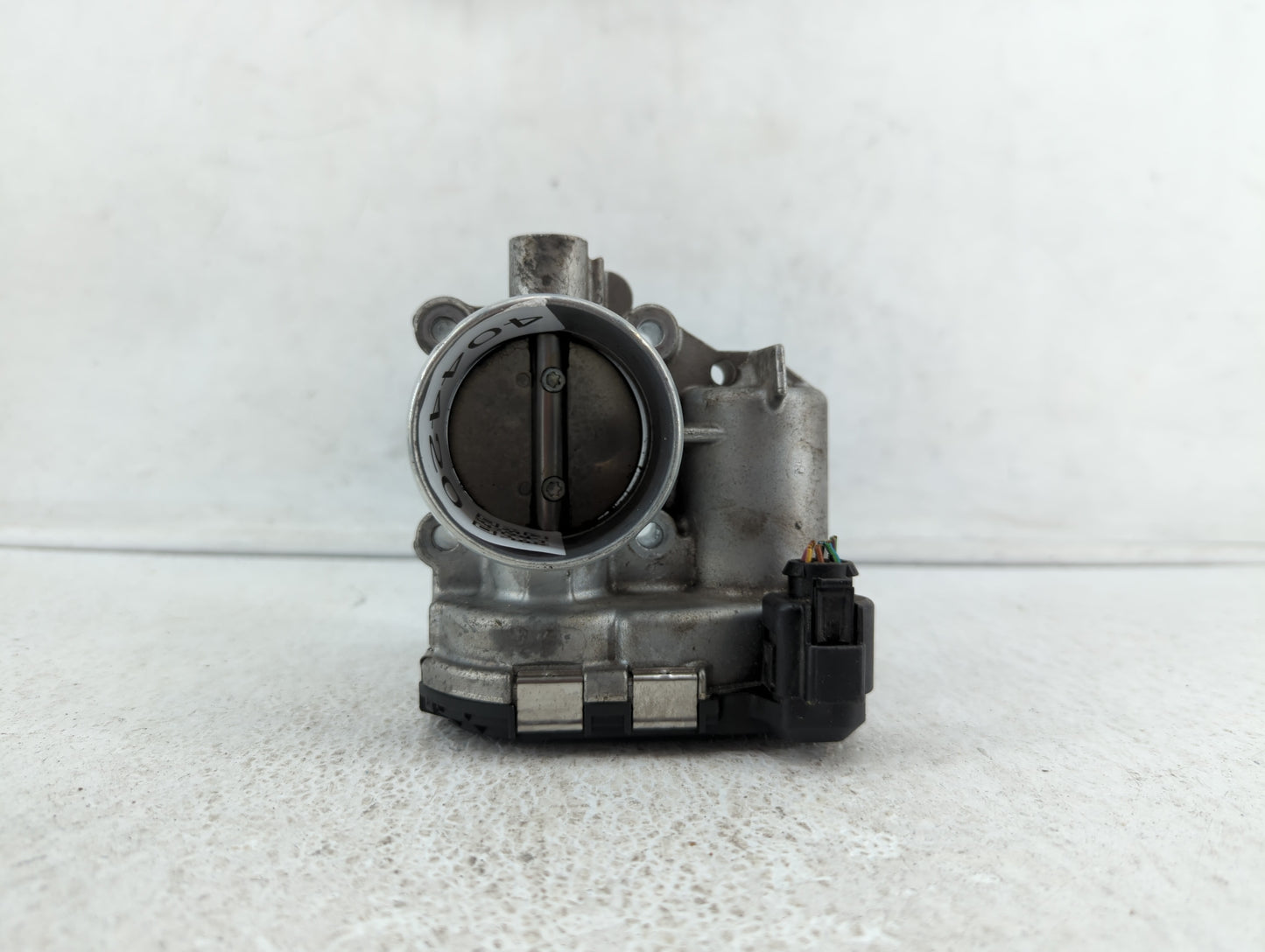 2013-2016 Ford Escape Throttle Body P/N:7S7G-9F991-CA Fits Fits 2013 2014 2015 2016 2017 2018 2019 OEM Used Auto Parts - Oem