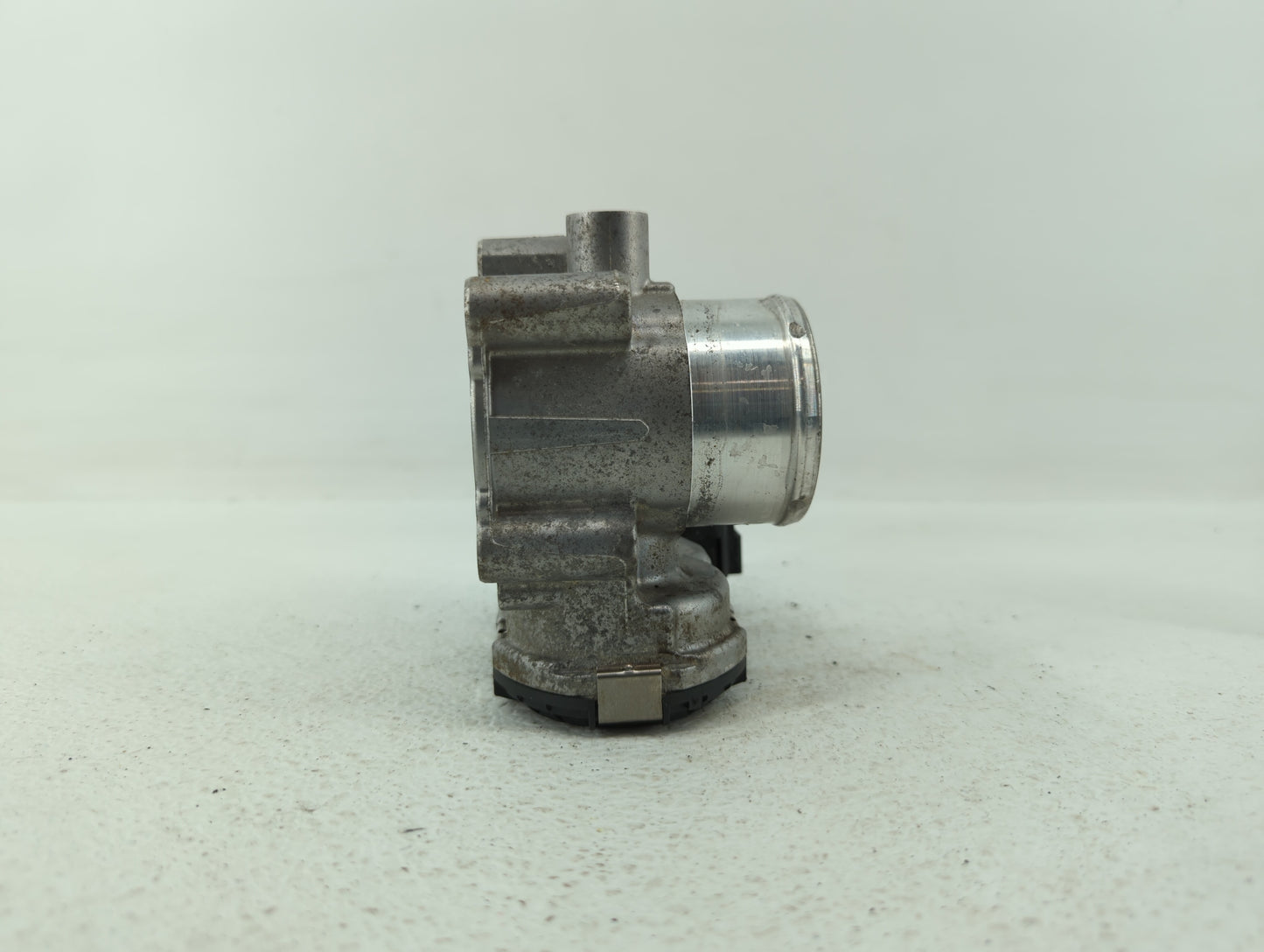 2013-2016 Ford Escape Throttle Body P/N:7S7G-9F991-CA Fits Fits 2013 2014 2015 2016 2017 2018 2019 OEM Used Auto Parts - Oem