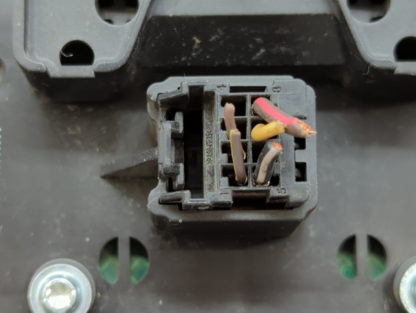 2013-2016 Ford Escape Radio Control Panel - Oemusedautoparts1.com