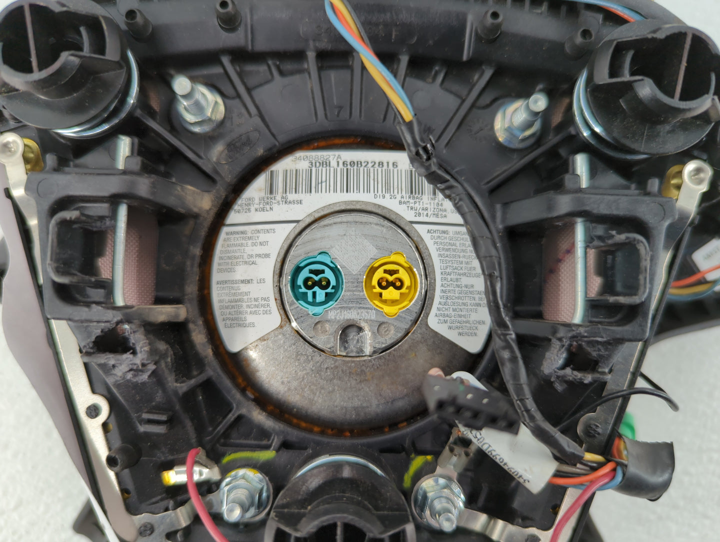2014 Ford Escape Air Bag Driver Left Steering Wheel Mounted Fits OEM Used Auto Parts - Oemusedautoparts1.com