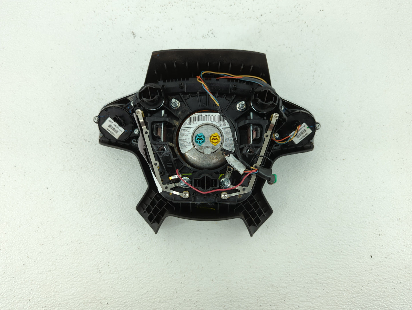 2014 Ford Escape Air Bag Driver Left Steering Wheel Mounted Fits OEM Used Auto Parts - Oemusedautoparts1.com