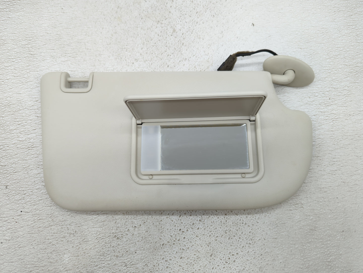 2013-2019 Ford Escape Sun Visor Shade Replacement Passenger Right Mirror Fits Fits 2013 2014 2015 2016 2017 2018 2019 OEM Us